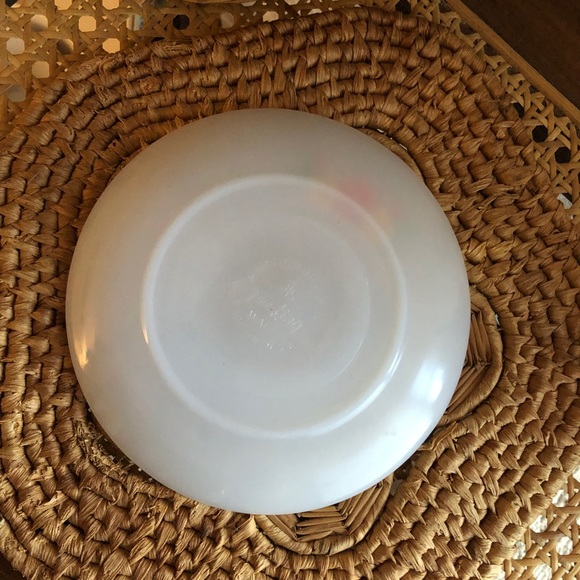 Vintage Fire King Anchor Hocking Orange and Yellow Daisy Milk Glass Saucer - Picture 9 of 9